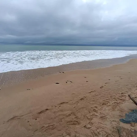 T3 Lumineux A Deux Pas De La شقة *