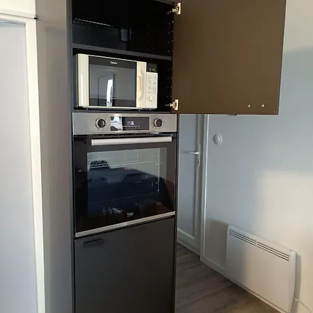 T3 Lumineux A Deux Pas De La *