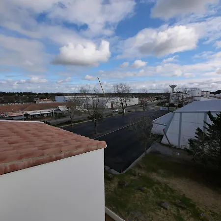 T3 Lumineux A Deux Pas De La شقة *